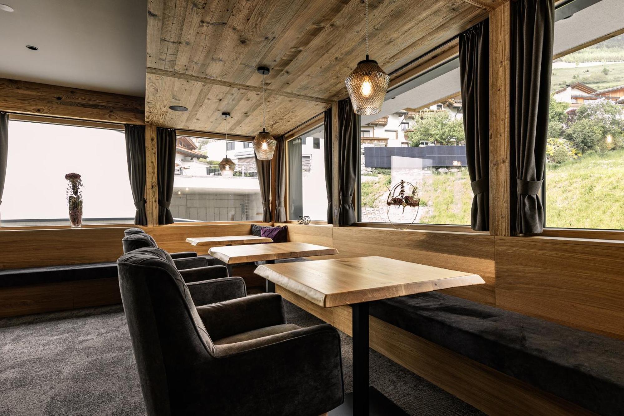 Das Moritz- Fine Living Apartments เนาดาส ภายนอก รูปภาพ